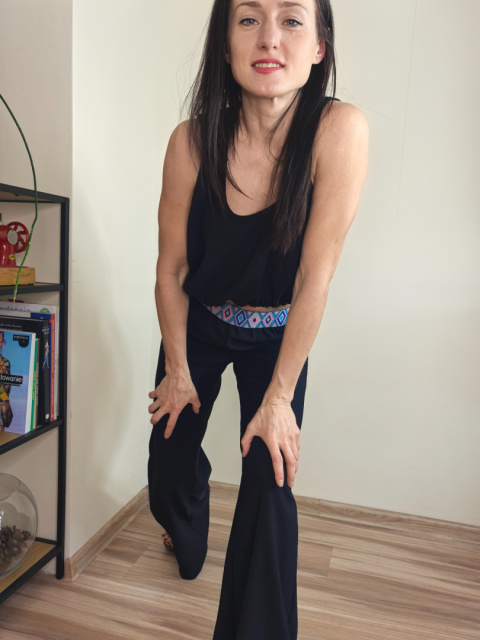 ROYO _ spodnie z haftowanym pasem