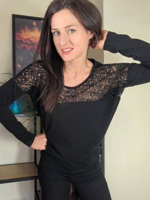 bluzka MIA _ koronka